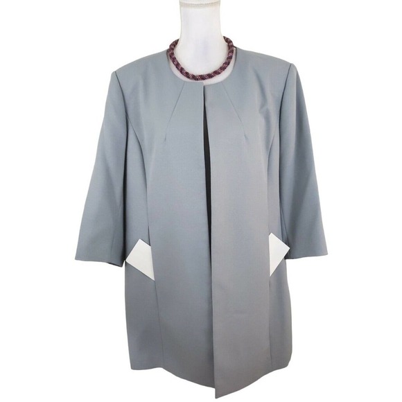 Vicki Wayne ~Woman Plus Size 20W~ Light Gray Blazer 3/4 Sleeve Fully Lened NWOT. - Picture 1 of 12